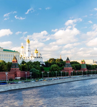 Panoramautsikt mot Moskvas Kreml og Moskvaelven, Russland