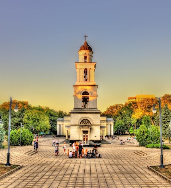 Klokketårn fra Fødtkatedralen i Chisinau - Moldova