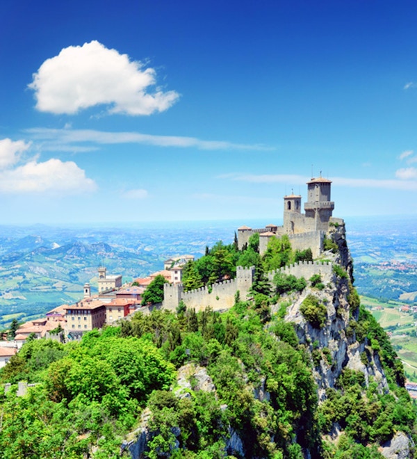 Della Guaita eller Rocca i det eldste og mest berømte tårnet i San Marino. Sammensatt bilde