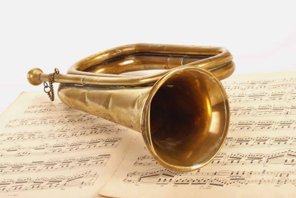Noter og messinginstrument