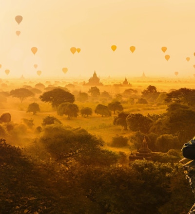 Luftballonger i Bagan, Myanmar