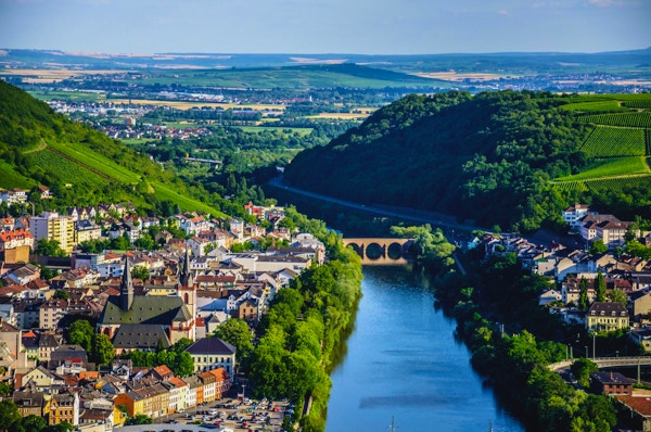 Bingen am Rhein og Rhinen, Rheinland-Pfalz, Tyskland