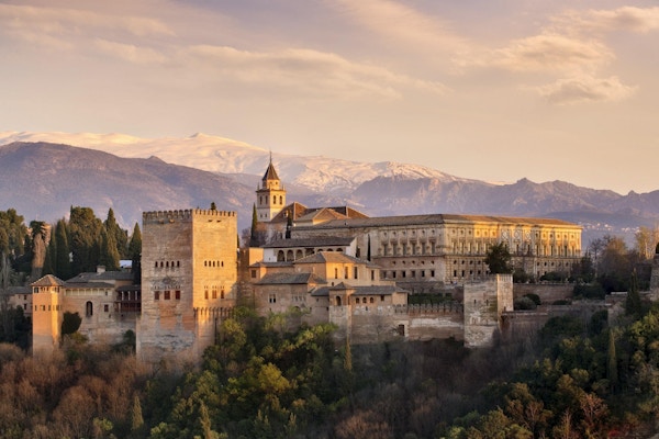 Alhambra i Granada sør i Spania