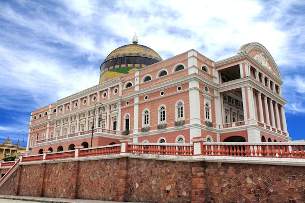 Det berømte operahuset Teatro Amazonas i Amazonas -regionen i Brasil.
