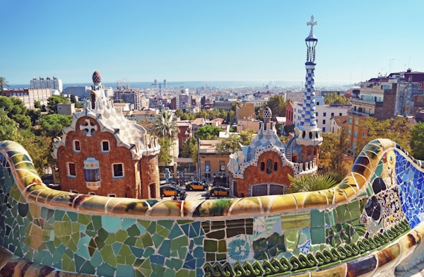 Park Guell i Barcelona. Park Guell ble bestilt av Eusebi Güell og designet av Antonio Gaudi.