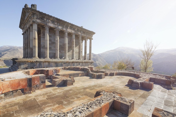 Temple of Garni er et hellenisk tempel fra det første århundre nær Garni, Armenia.