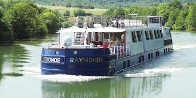 Kanalbåt MS Raymonde