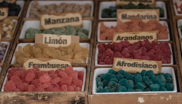 Gummies stall på et marked i Llanes, Asturias.
