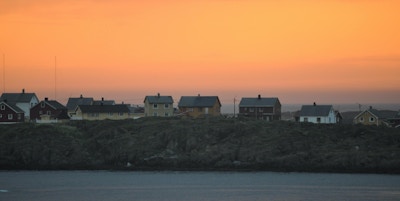 Orange i Vardø havn