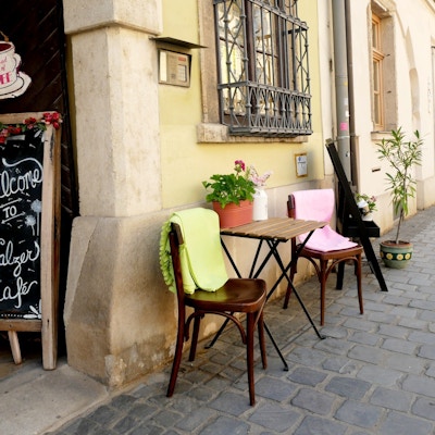 Inngang på kafe i Budapest
