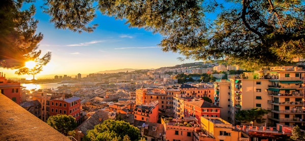Panoramautsikt mot Genova