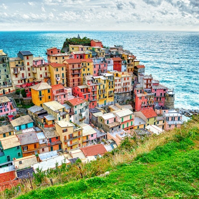 Den lille, idylliske byen Manarola i Cinque Terre, Liguria, Italia.