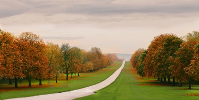 The Long walk at Windsor Castle i Windsor, England.