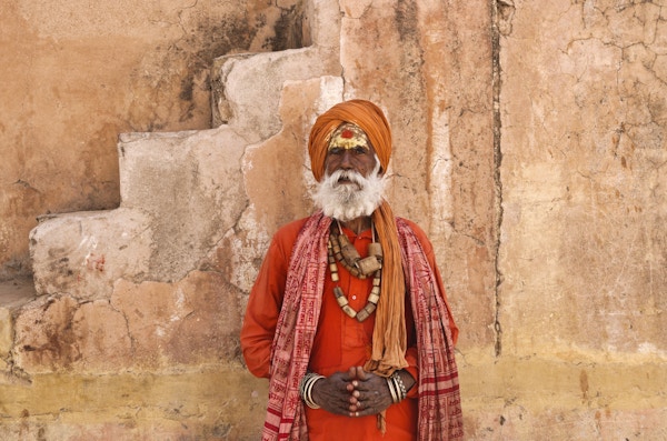 India, Rajasthan, Jaipur, Amber Fort, en indisk sadhu