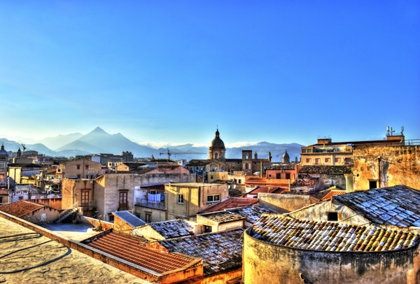 Utsikt over Palermo med tak i høyt dynamisk område. Sicilia- Italia