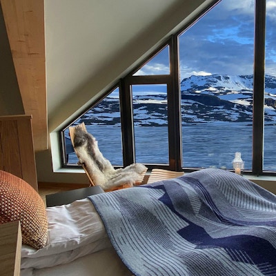 Hotellrom på Finse1222 med vakker utsikt mot havet