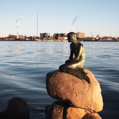 Statuen den lille havfruen ved København