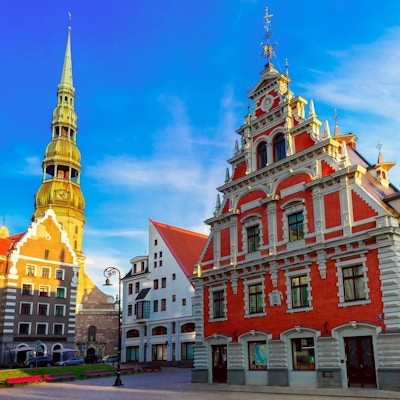 Kirke, bygninger og torg i Riga.