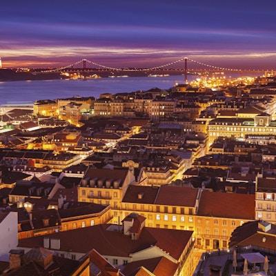 Vakre Lisboa om kvelden