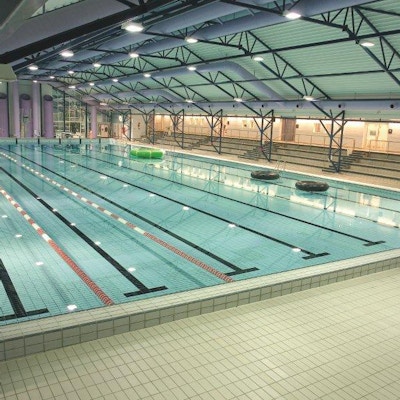 50-meters basseng, vann, tak, bygning
